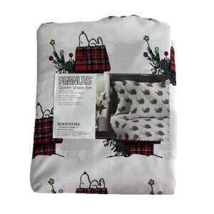 Peanuts Snoopy Queen Sheet Set White Woodstock Christmas Tree Winter Sheets NEW